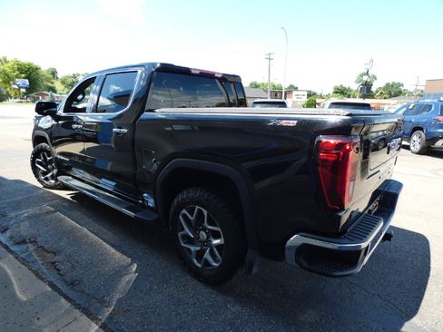 Certified 2023 GMC Sierra 1500 SLT w/ SLT Premium Package AWD/4WD image 11