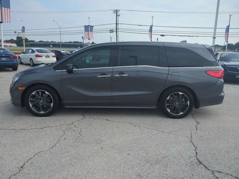 Used 2022 Honda Odyssey Elite image 5