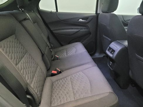Used 2020 Chevrolet Equinox LT image 19