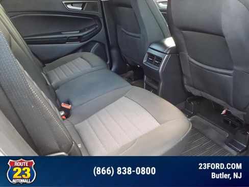 Certified 2022 Ford Edge SE image 11