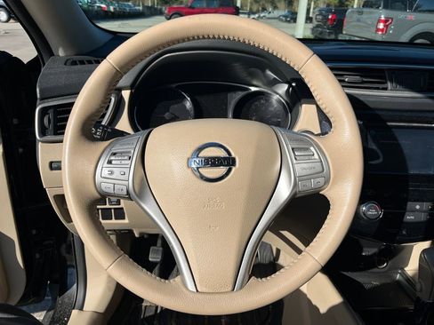 Used 2014 Nissan Rogue SL image 17