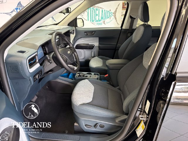 New 2026 Ford Maverick XLT w/ XLT Luxury Package FWD image 11