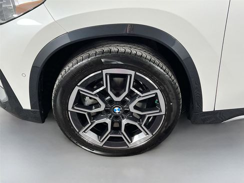 Used 2025 BMW X1 xDrive28i w/ Technology Package image 30
