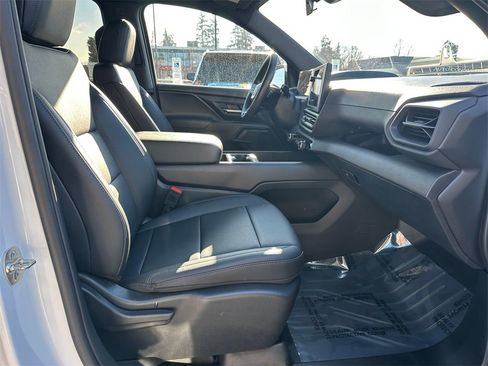 Used 2024 Chevrolet Silverado EV W/T image 10
