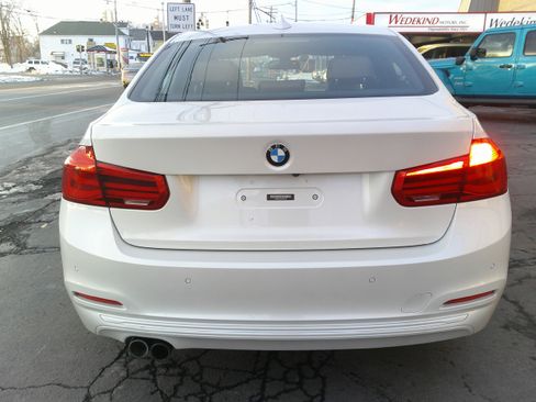 Used 2017 BMW 330i xDrive xDrive image 7