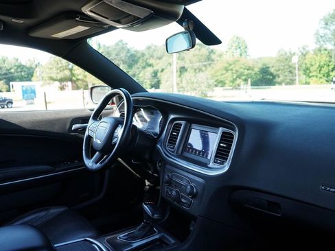 Used 2022 Dodge Charger SXT w/ Leather Interior Group RWD image 13