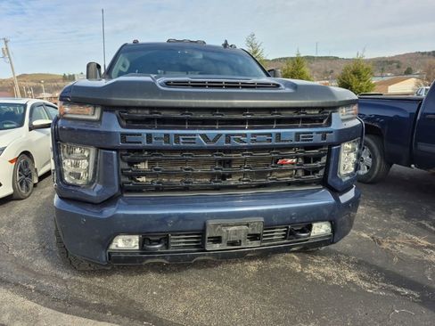 Used 2022 Chevrolet Silverado 2500 LT w/ Z71 Sport Edition image 3