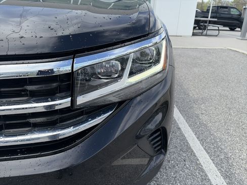 Used 2023 Volkswagen Atlas SE image 18