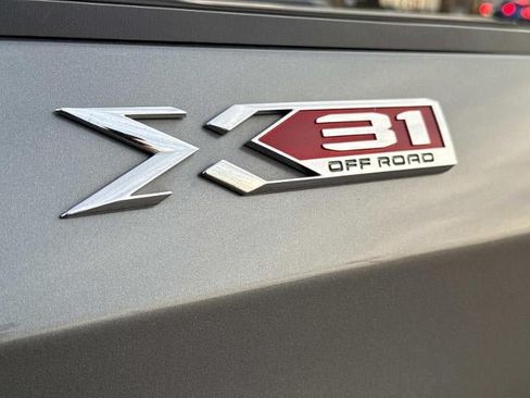 Used 2021 GMC Sierra 1500 SLT w/ SLT Premium Plus Package AWD/4WD image 13