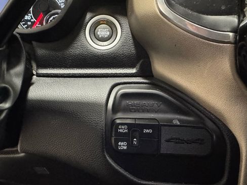 Used 2024 RAM 2500 Laramie image 28