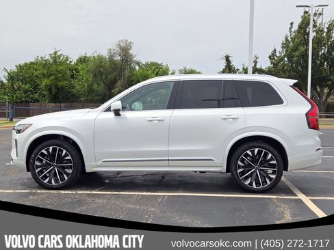 Used 2026 Volvo XC90 B6 Plus w/ Protection Package Premier AWD/4WD image 3