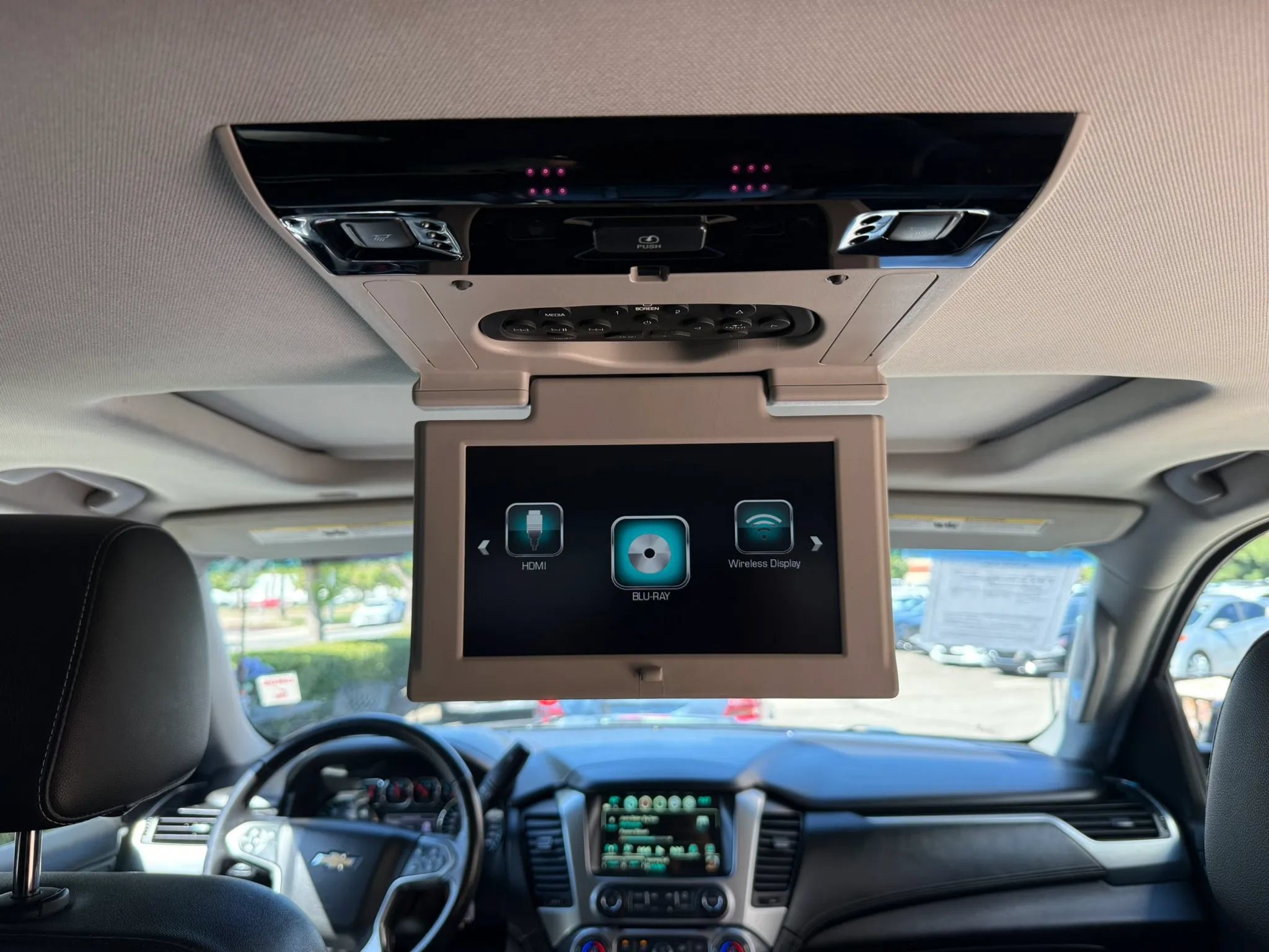 Used 2018 Chevrolet Tahoe LT RWD image 30