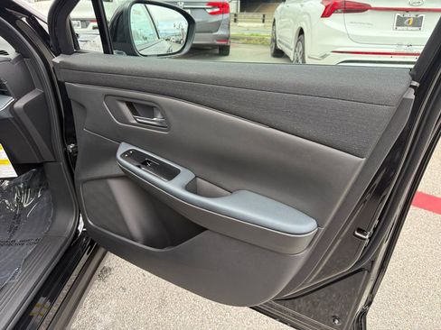 New 2026 Nissan Leaf Platinum+ image 27