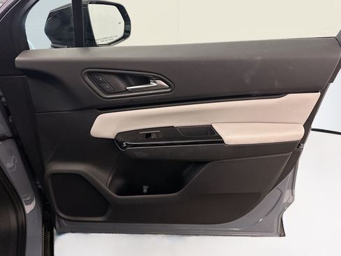 Used 2024 Honda Prologue Touring image 35