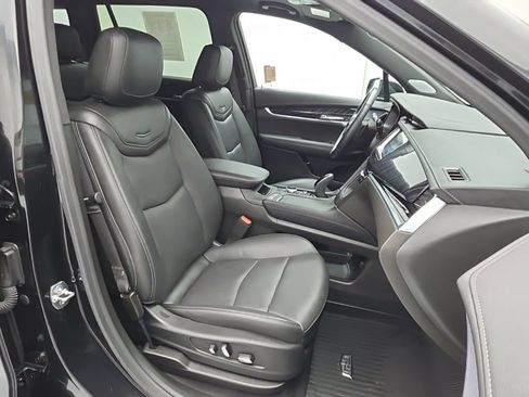 Used 2024 Cadillac XT6 Premium Luxury w/ LPO, Floor Liner Package AWD/4WD image 51