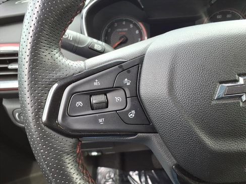 Used 2022 Chevrolet TrailBlazer RS w/ Technology Package image 8