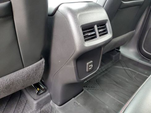 Certified 2023 Chevrolet Equinox RS w/ LPO, Floor Liner Package image 28