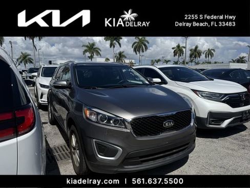 Used 2018 Kia Sorento AWD image 1