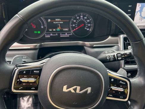 Used 2022 Kia Sorento S FWD image 22