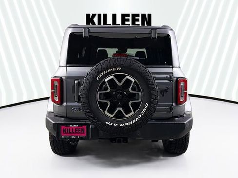 Used 2021 Ford Bronco Outer Banks image 3