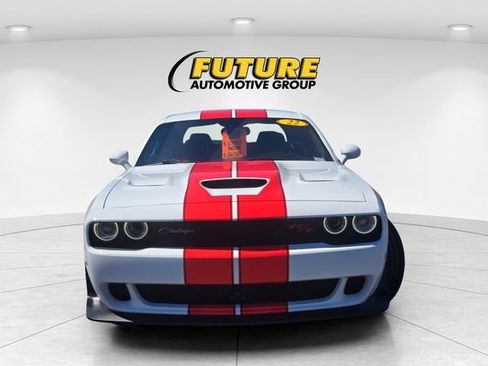 Used 2022 Dodge Challenger R/T Scat Pack RWD image 2