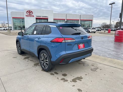 New 2026 Toyota Corolla Cross XLE image 3