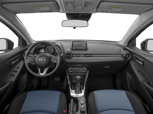 Used 2016 Scion iA FWD image 7