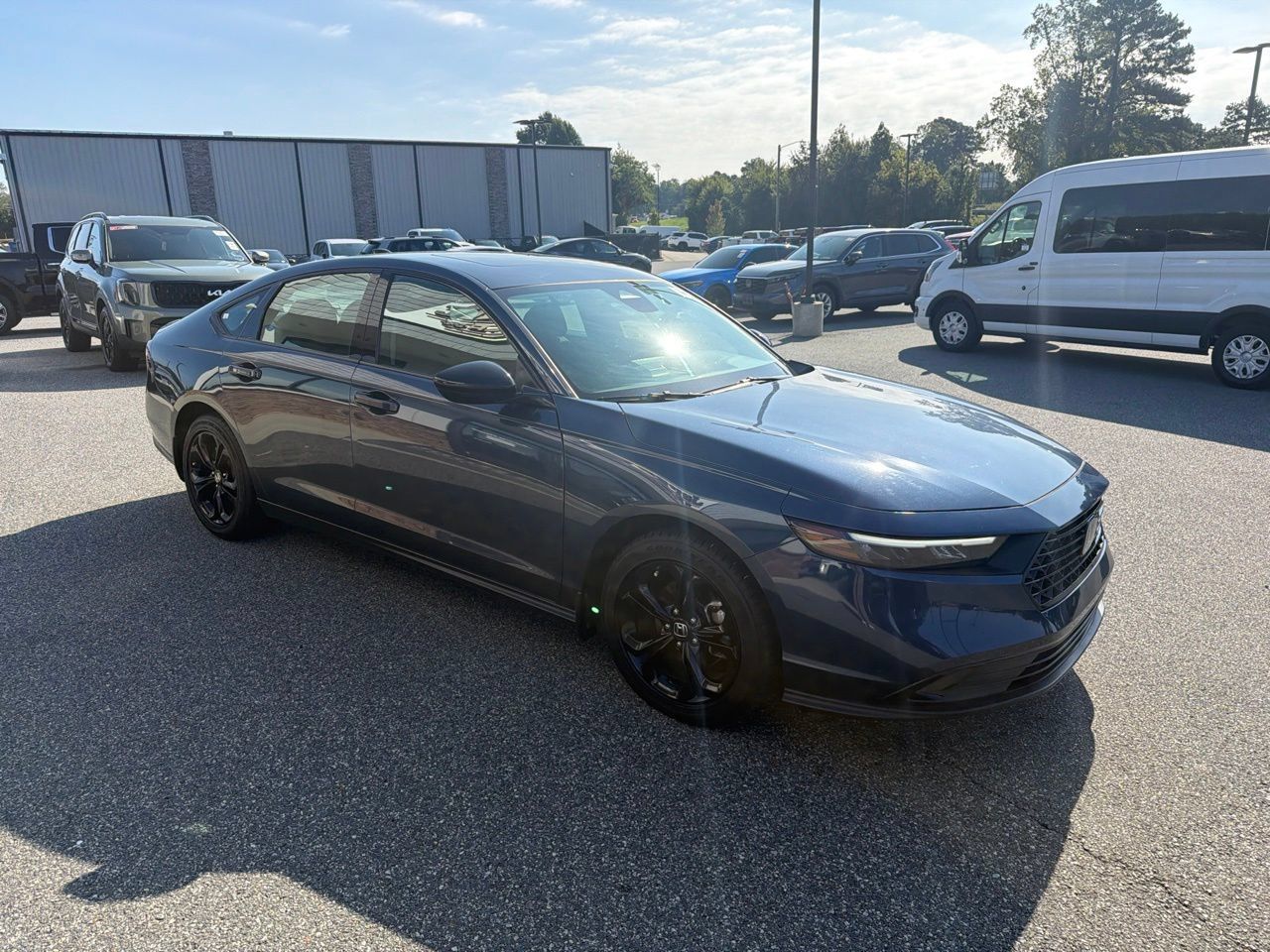 Used 2025 Honda Accord SE image 10