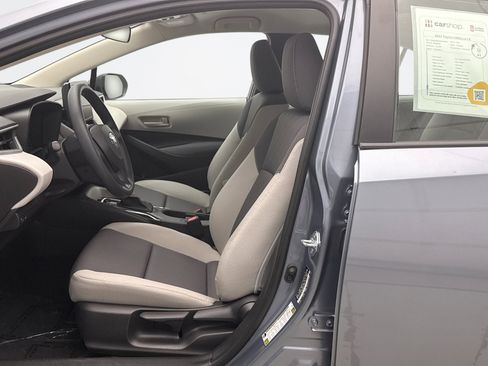 Used 2023 Toyota Corolla LE FWD image 11