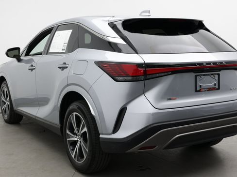 Used 2025 Lexus RX 350 FWD image 5