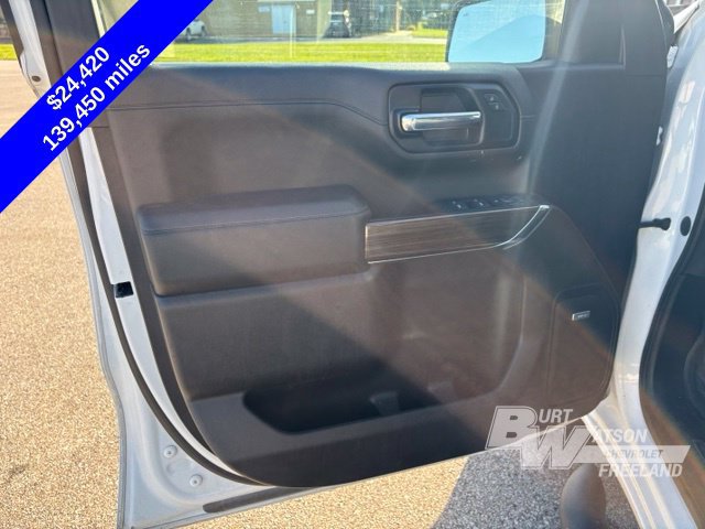 Used 2021 Chevrolet Silverado 1500 LT Trail Boss w/ LT Trail Boss Premium Package AWD/4WD image 12