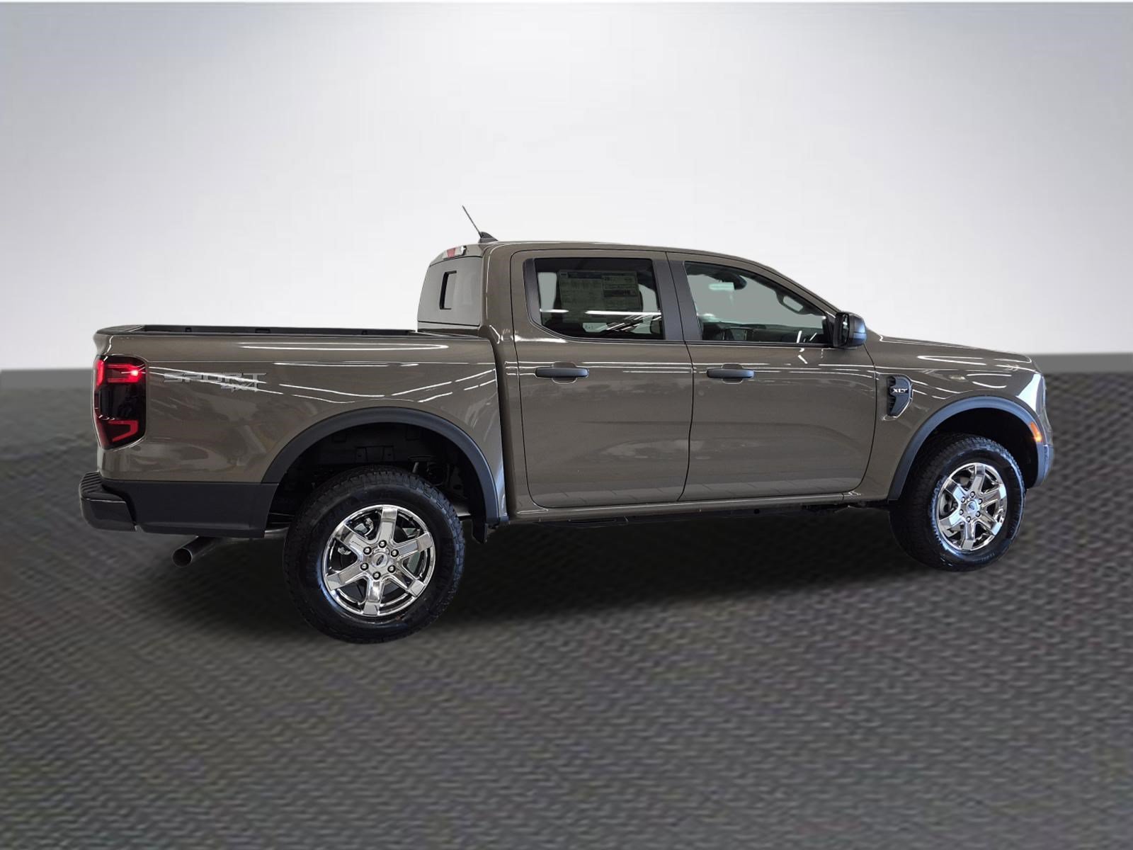 New 2026 Ford Ranger XLT w/ Equipment Group 301A High AWD/4WD image 5