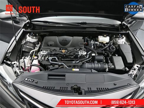 Used 2024 Toyota Camry SE image 35