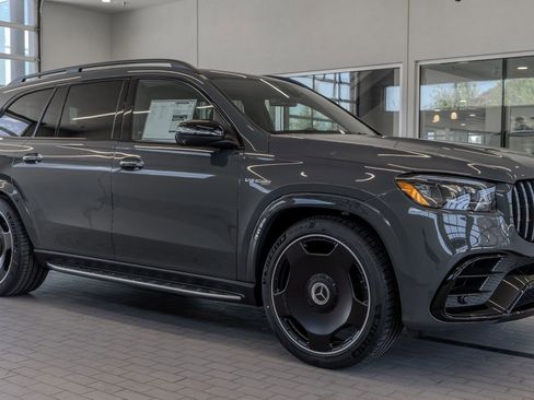 New 2026 Mercedes-Benz GLS 63 AMG 4MATIC image 12