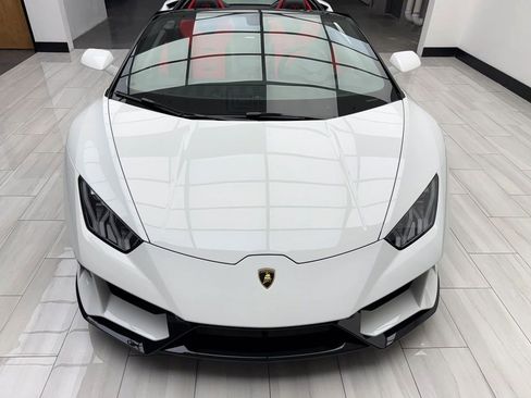 Used 2020 Lamborghini Huracan EVO AWD/4WD image 8