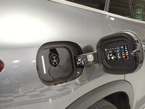 Used 2023 Mercedes-Benz EQE 350+ 4MATIC SUV image 8