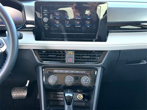 Used 2025 Volkswagen Taos S image 29