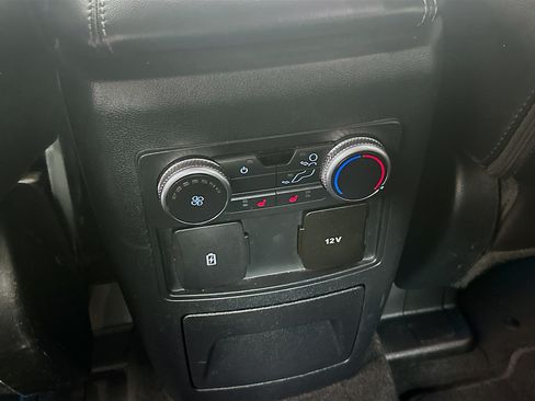 Used 2022 Ford Explorer Limited RWD image 27