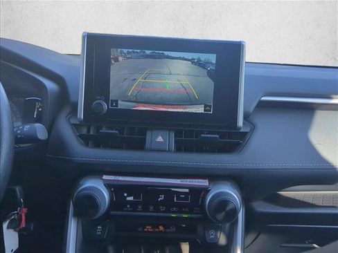 Used 2025 Toyota RAV4 LE image 17