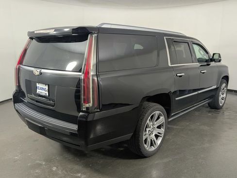 Used 2015 Cadillac Escalade ESV Premium image 7