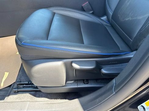 Used 2025 Buick Envista Sport Touring FWD image 11