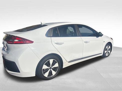Used 2019 Hyundai Ioniq Limited image 14