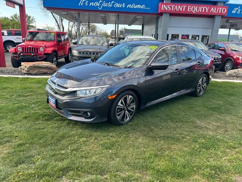 Used 2016 Honda Civic EX-T image 21