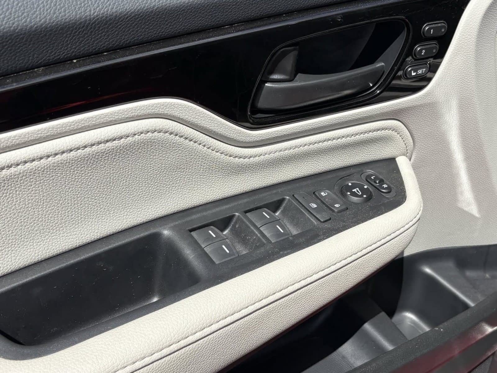 New 2027 Honda Odyssey Touring image 22
