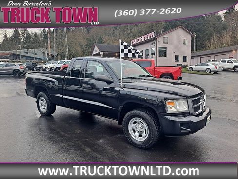 Used 2011 Dodge Dakota ST RWD image 1