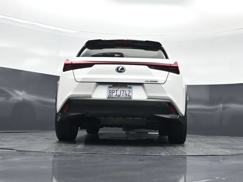 Used 2020 Lexus UX 250h w/ Premium Package AWD/4WD image 44