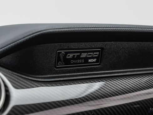 Used 2022 Ford Mustang Shelby GT500 w/ Carbon Fiber Track Pack RWD image 77