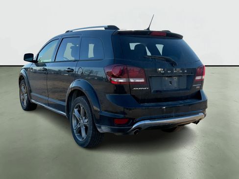 Used 2017 Dodge Journey Crossroad image 3