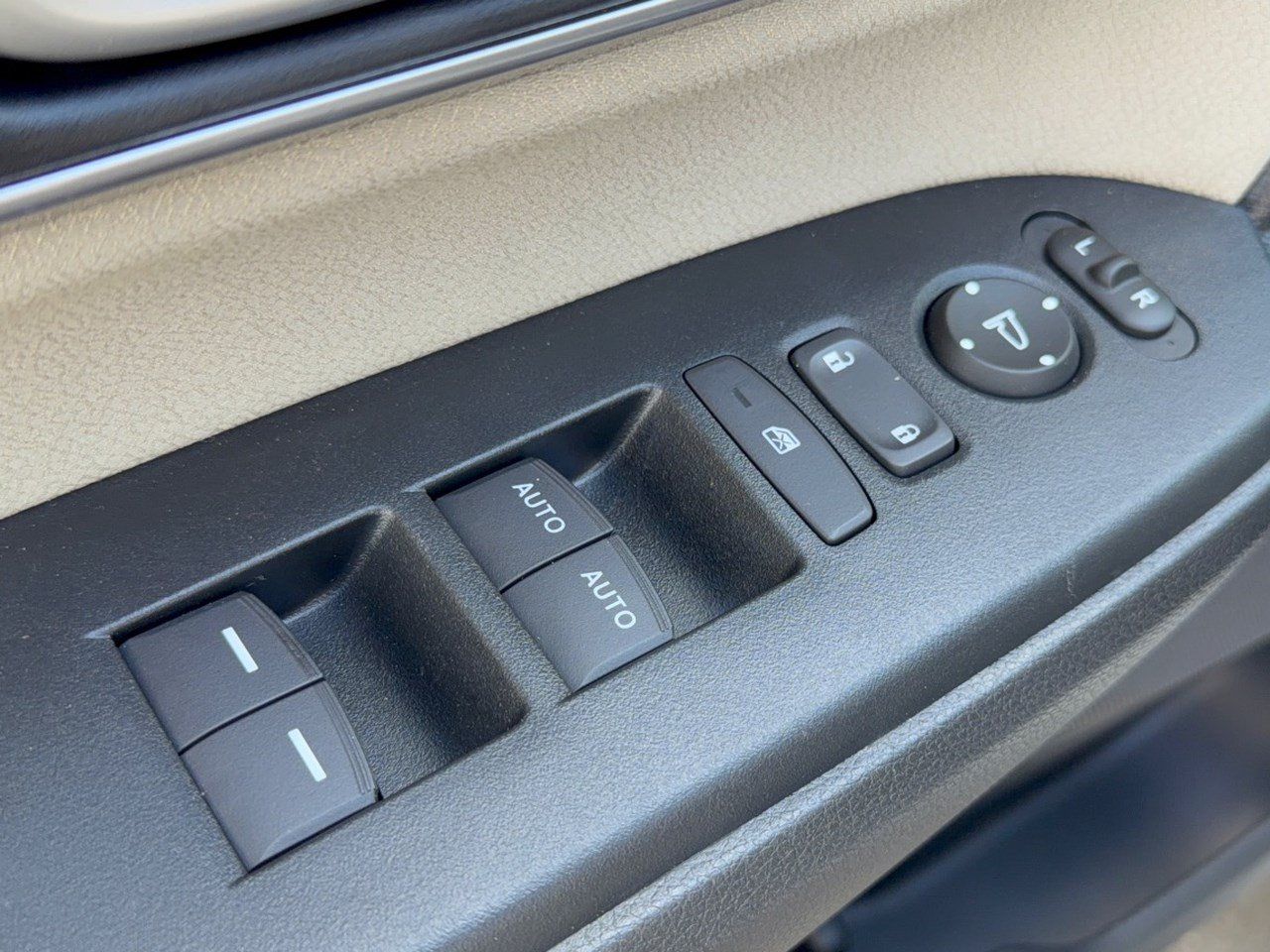 Used 2022 Honda CR-V EX image 15