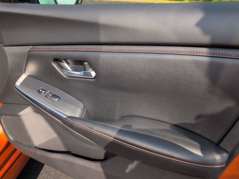 Used 2025 Nissan Sentra SR FWD image 38